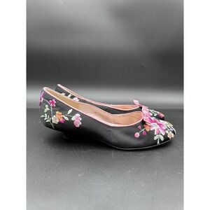 Vintage BEVERLY FELDMAN Floral Shoes Size 6